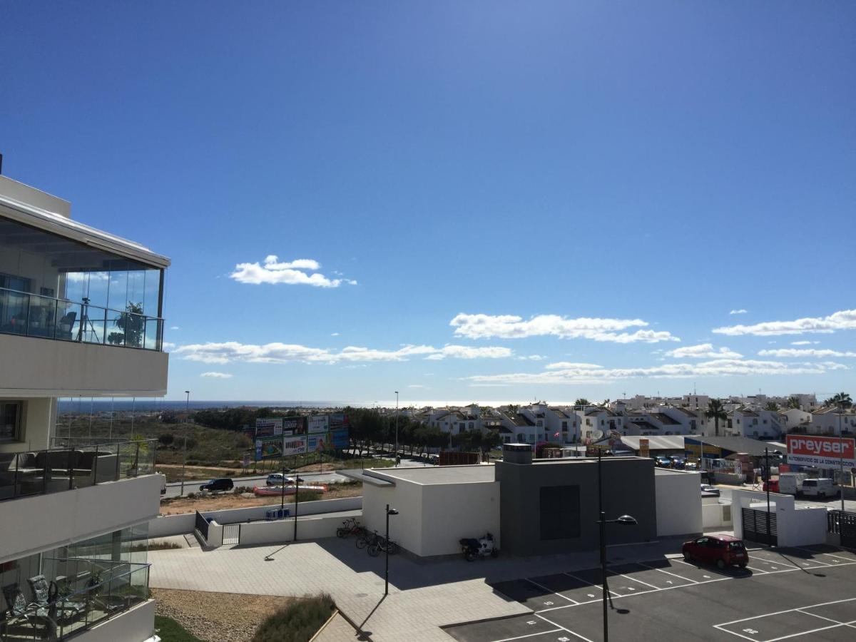Modern Cozy 2-Bedroom Los Dolses Villamartin Dehesa de Campoamor  المظهر الخارجي الصورة