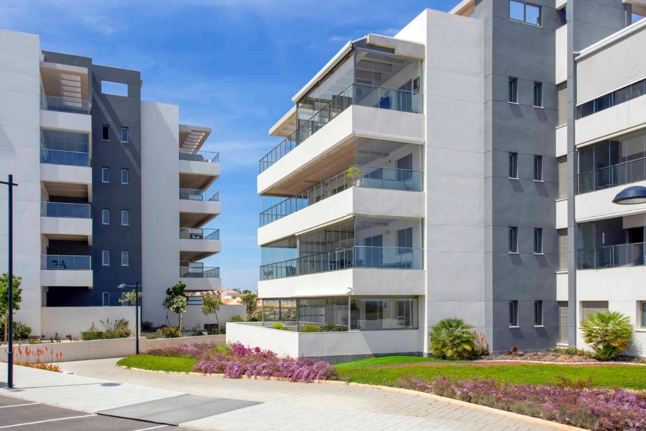 Modern Cozy 2-Bedroom Los Dolses Villamartin Dehesa de Campoamor  المظهر الخارجي الصورة